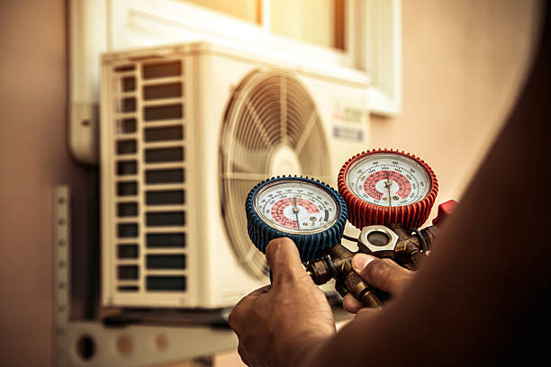 Professional Hvac technician working in Palm City, FL